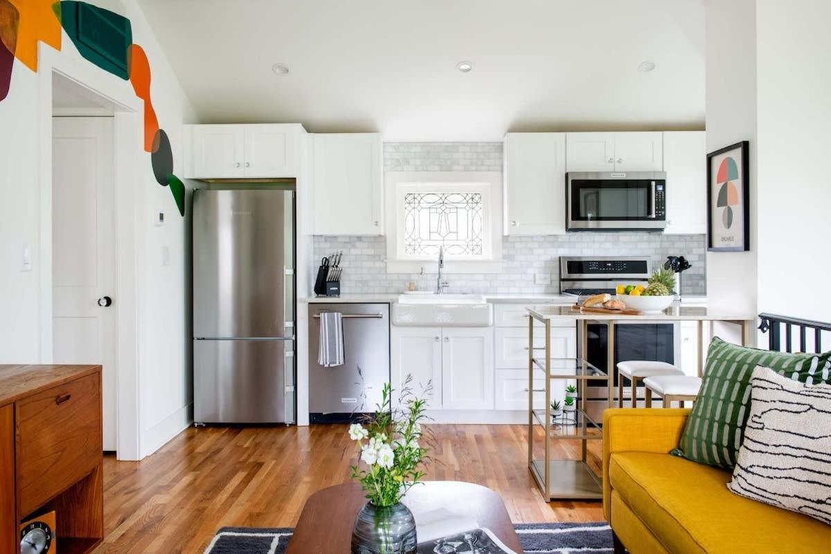 Alley Oop Apartment